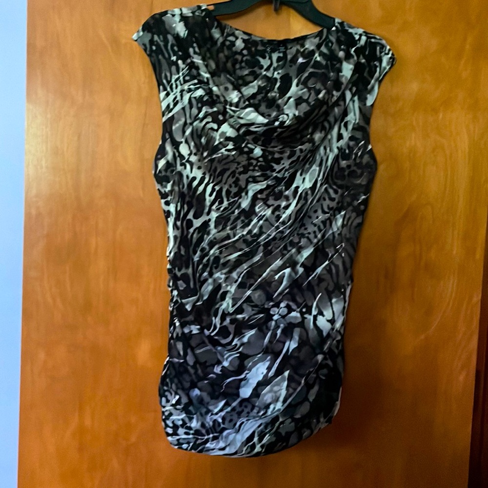 Sleeveless top